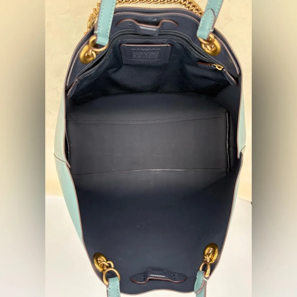 COACH Signature Curb Chain Central Tote In Marine 78218 - Picture 8 of 9